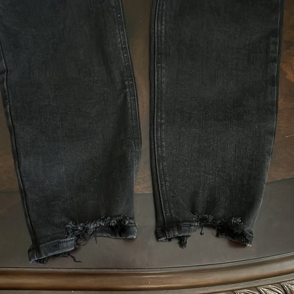 SILVER JEANS Most Wanted Skinny - Distressed Black - Picture 6 of 14
